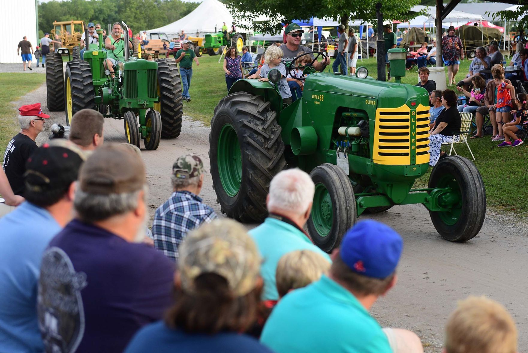 Tractor Parade 14